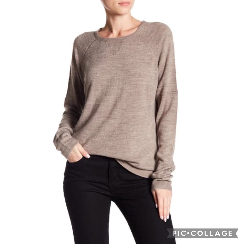 Sweet Romeo Solid Raglan Sweater